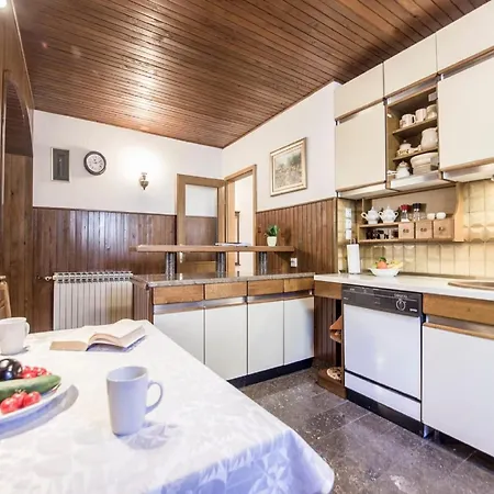 Spilla - Three Bedroom With Terrace Vikendica Selca (Brac)